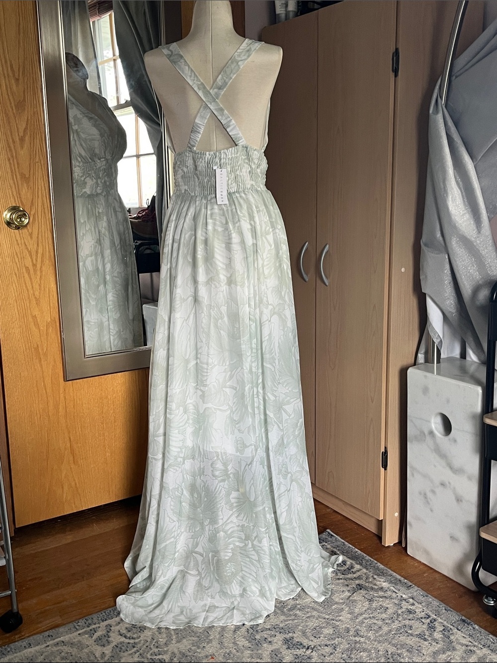 Baltic Born Sienna Light Sage Floral Maxi Dress with Smocked Waist size M NWT - Picture 6 of 17